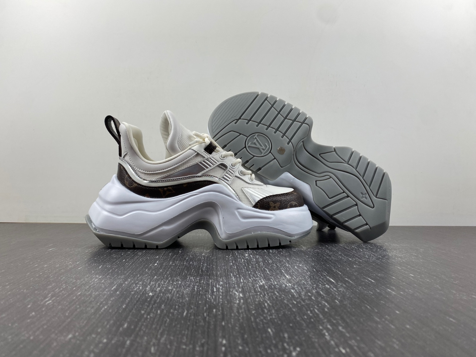 lwe archlight sneakers