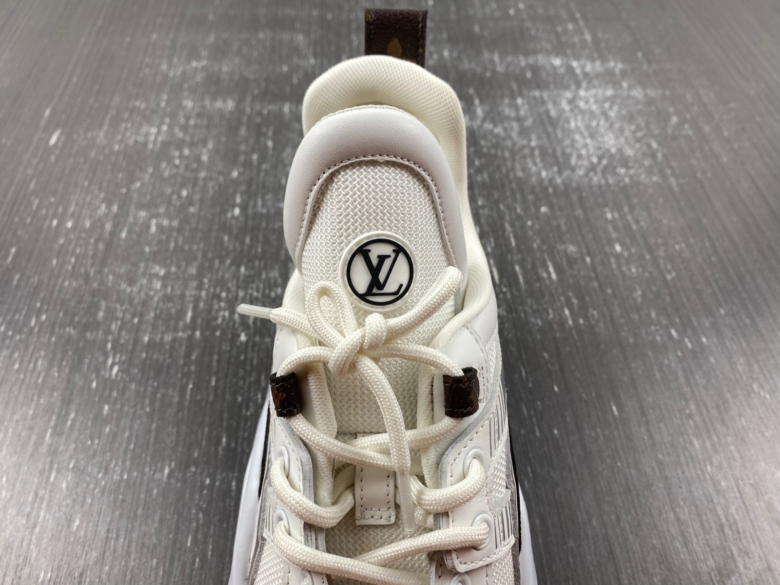 lwe archlight sneakers