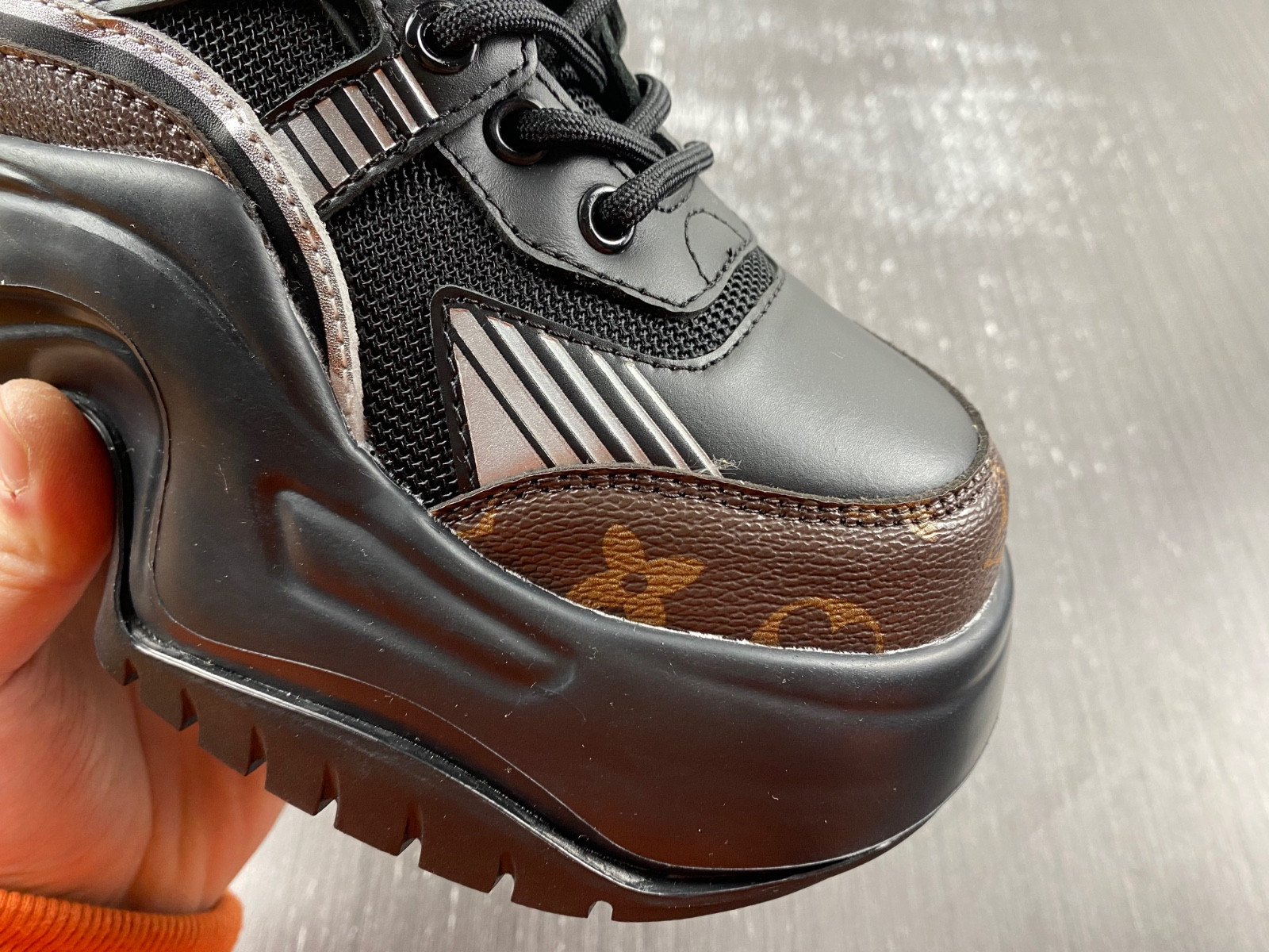 lwe archlight sneakers