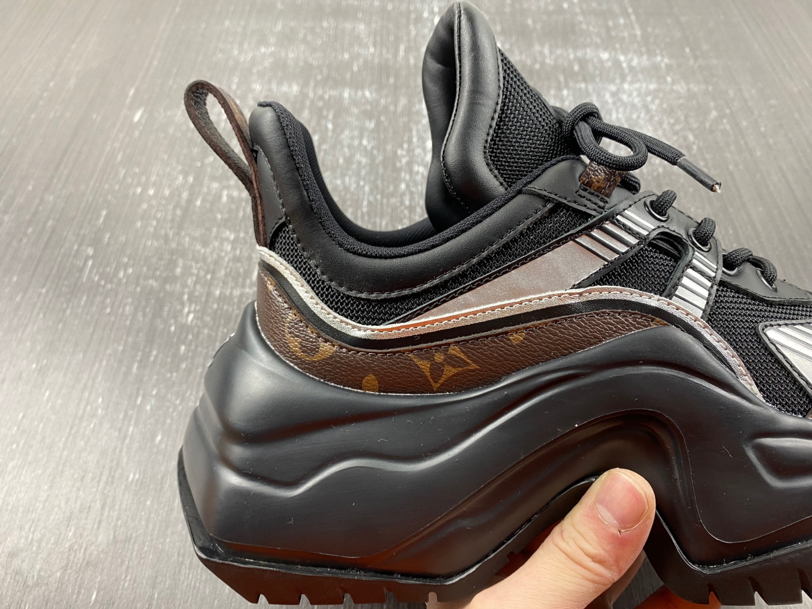 lwe archlight sneakers