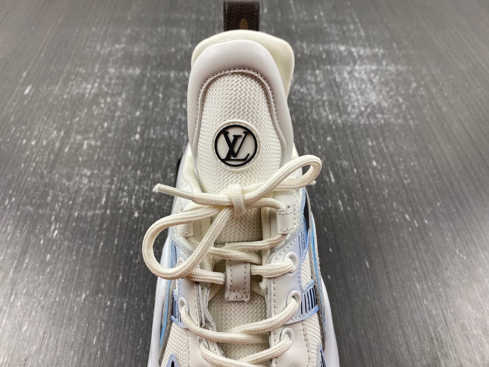 lwe archlight sneakers