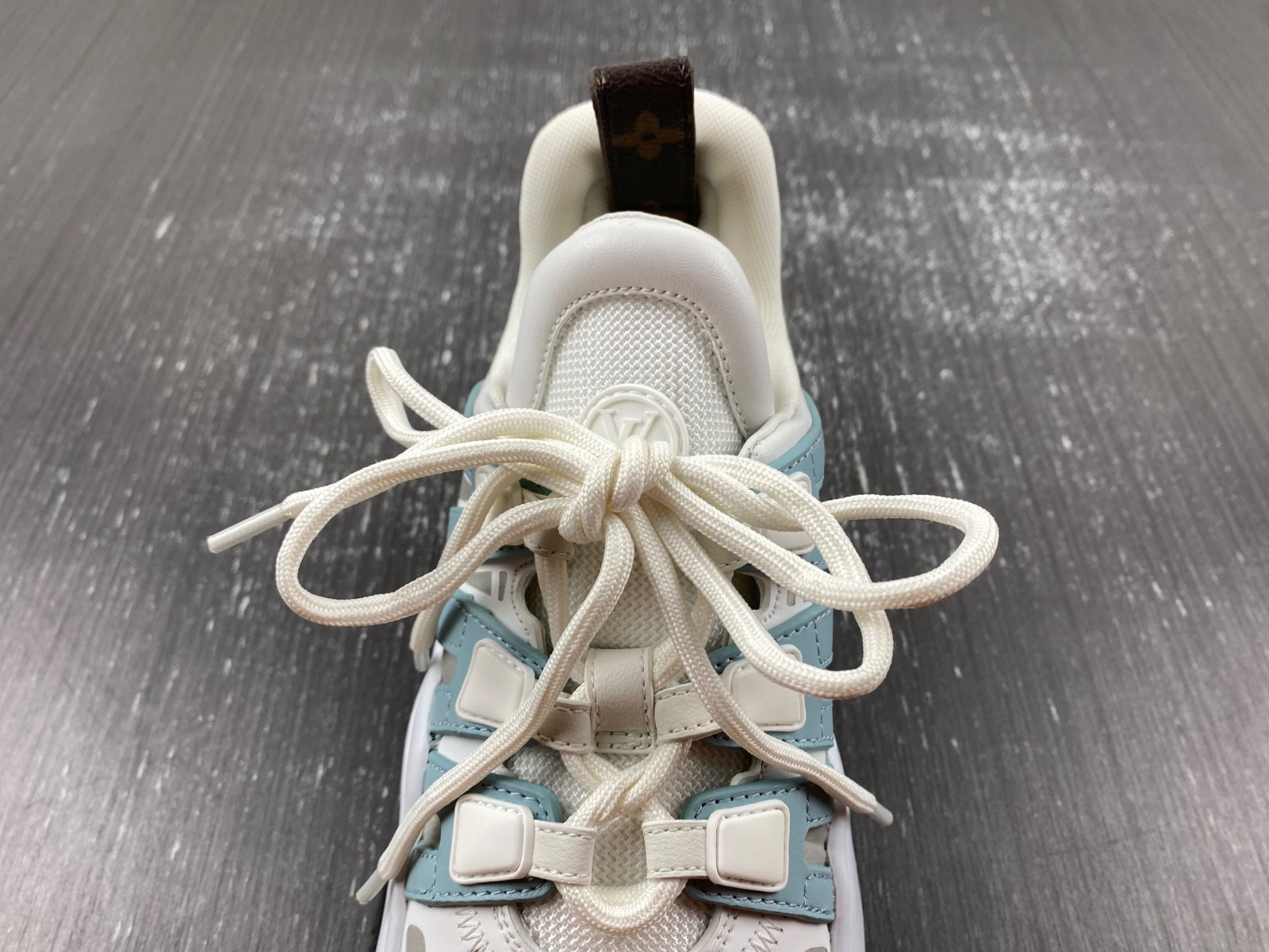 lwe archlight sneakers