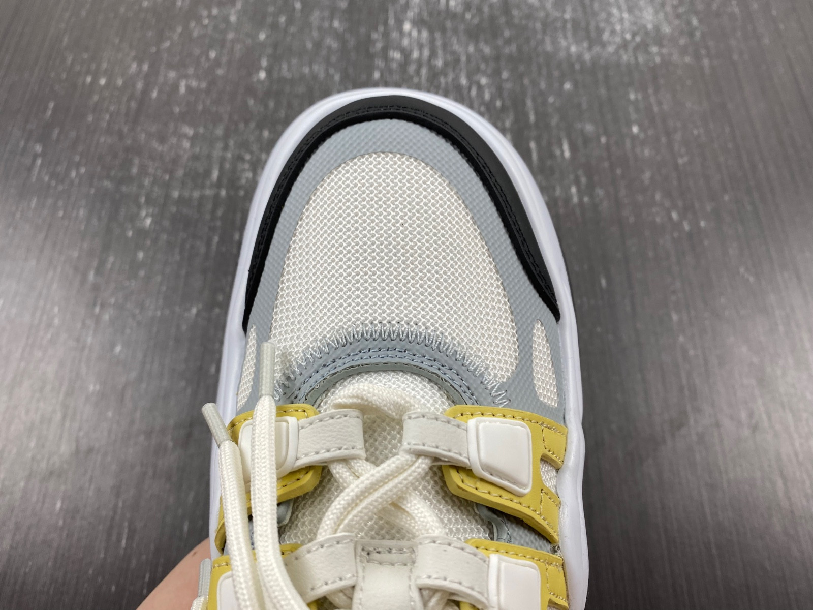 lwe archlight sneakers