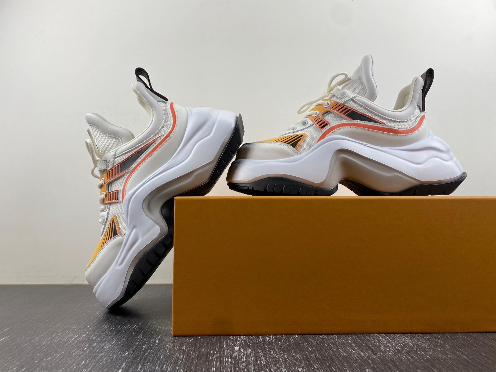 lwe archlight sneakers