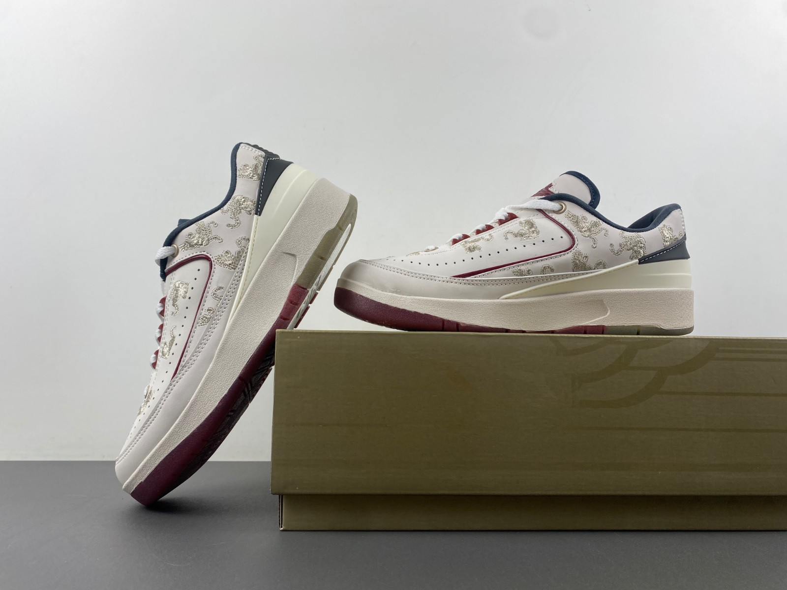 jordan 2 retro low year of the dragon men