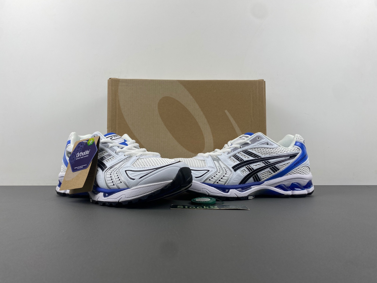 As*ic*s gel kayano 14 