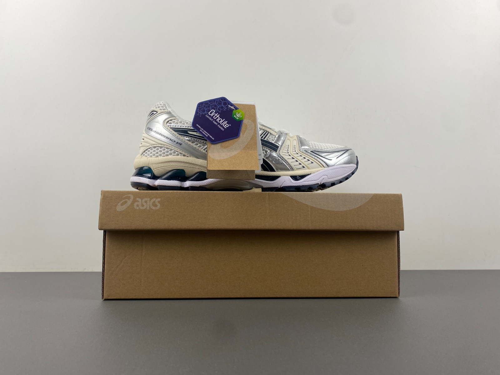 As*ic*s gel-kayano 14 white midnight (women