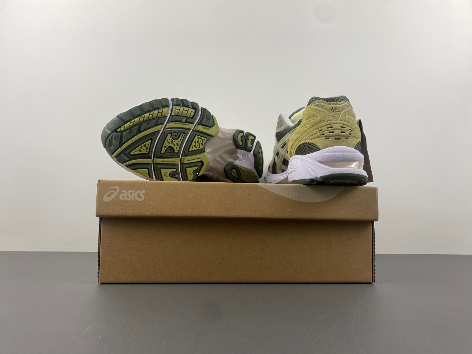 As*ic*s gel-kayano 14 green - 1201a161-300