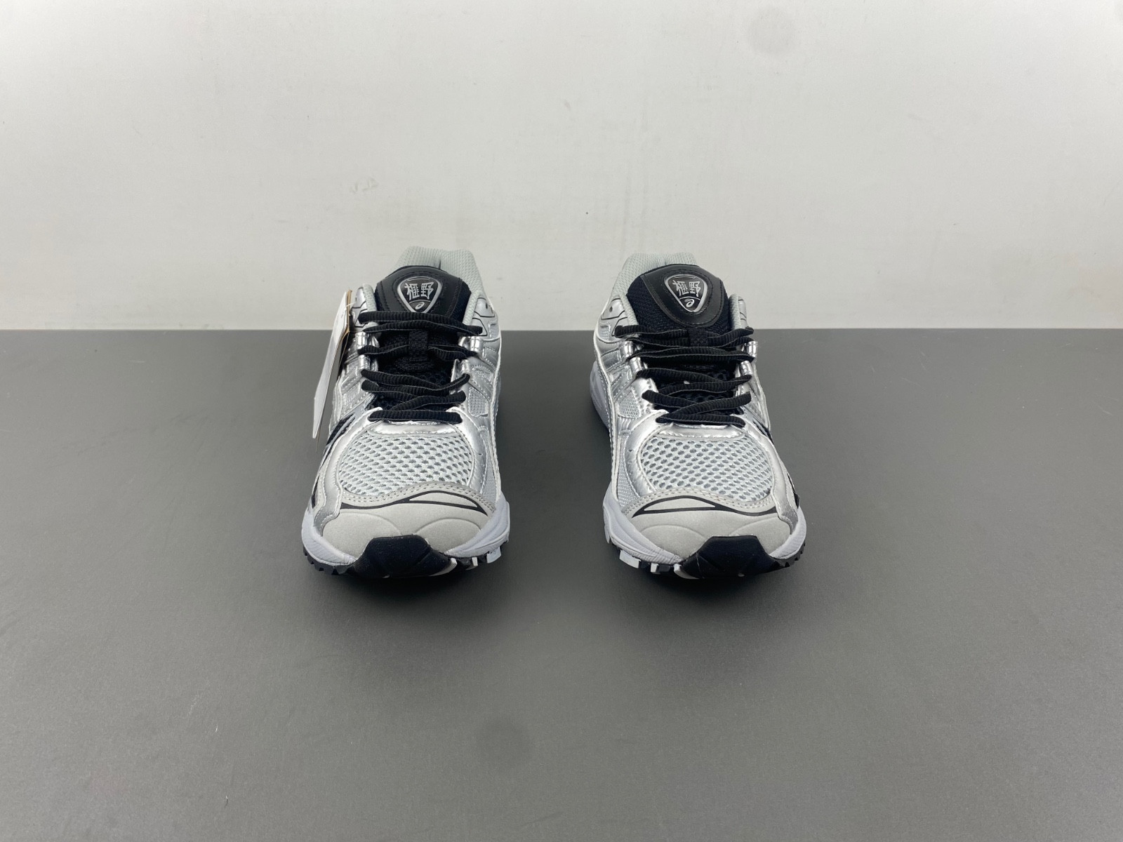 As*ic*s gel-kayano legacy pure silver men