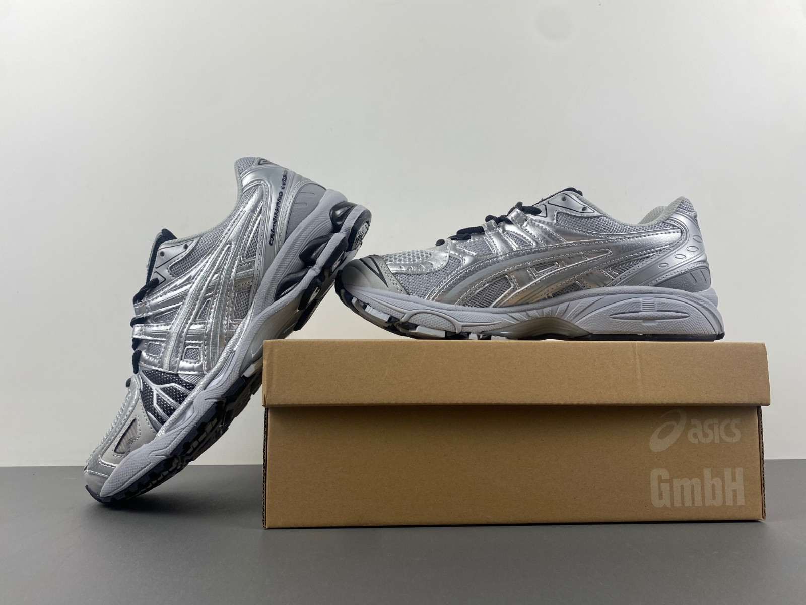As*ic*s gel-kayano legacy pure silver men