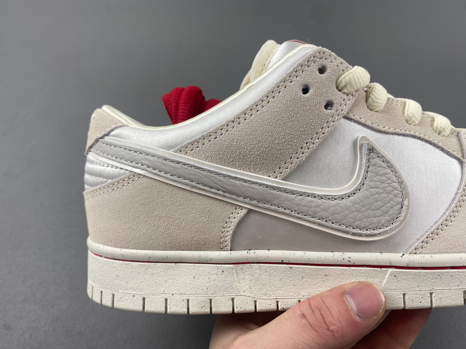 nike sb dunk low valentine