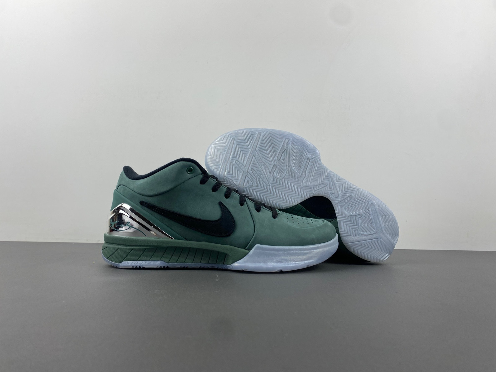 nike kobe 4 protro “girl dad” fq3545-300