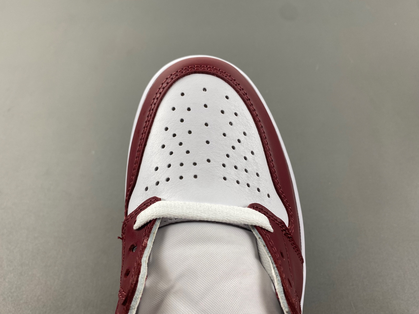 air jordan 1 high og team red dz5485-160