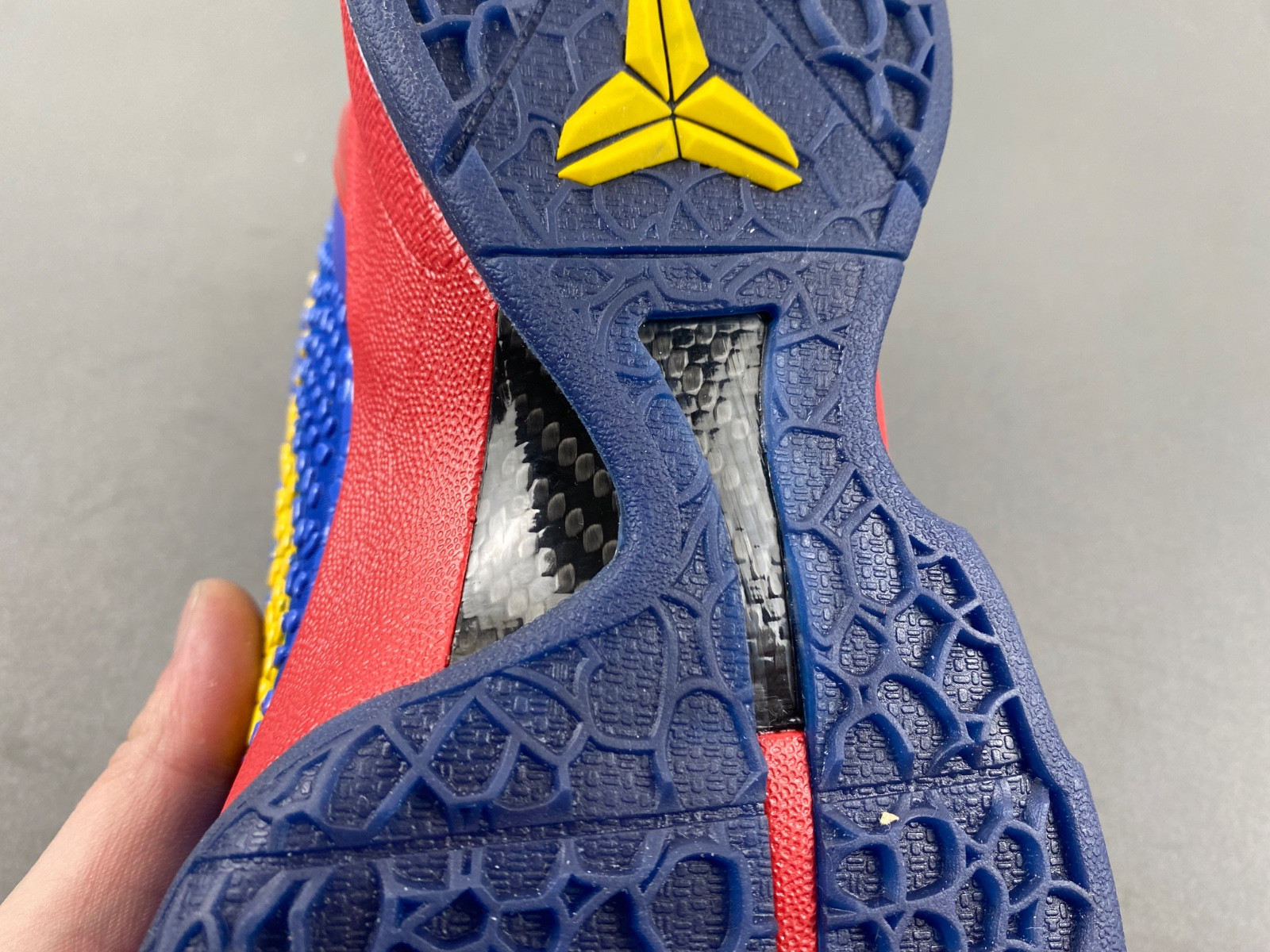 nike kobe 6 fc barcelona home 429659‑402