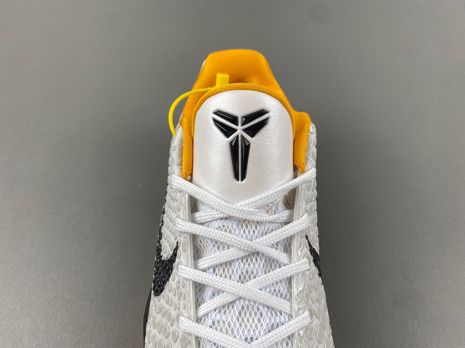 nike kobe 6 protro playoff pack white del sol cw2190-100