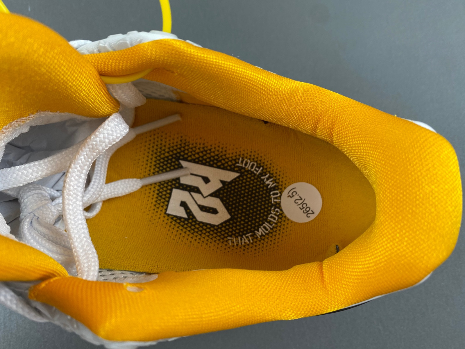 nike kobe 6 protro playoff pack white del sol cw2190-100