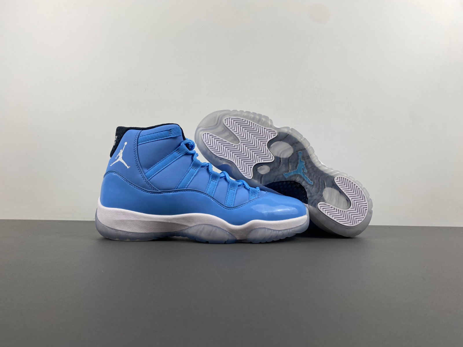jordan ultimate gift of flight (11/29) - 717602-900