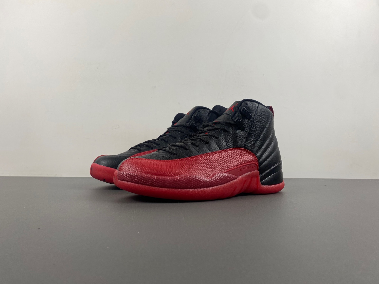 air jordan 12 retro flu game (2016) 130690-002