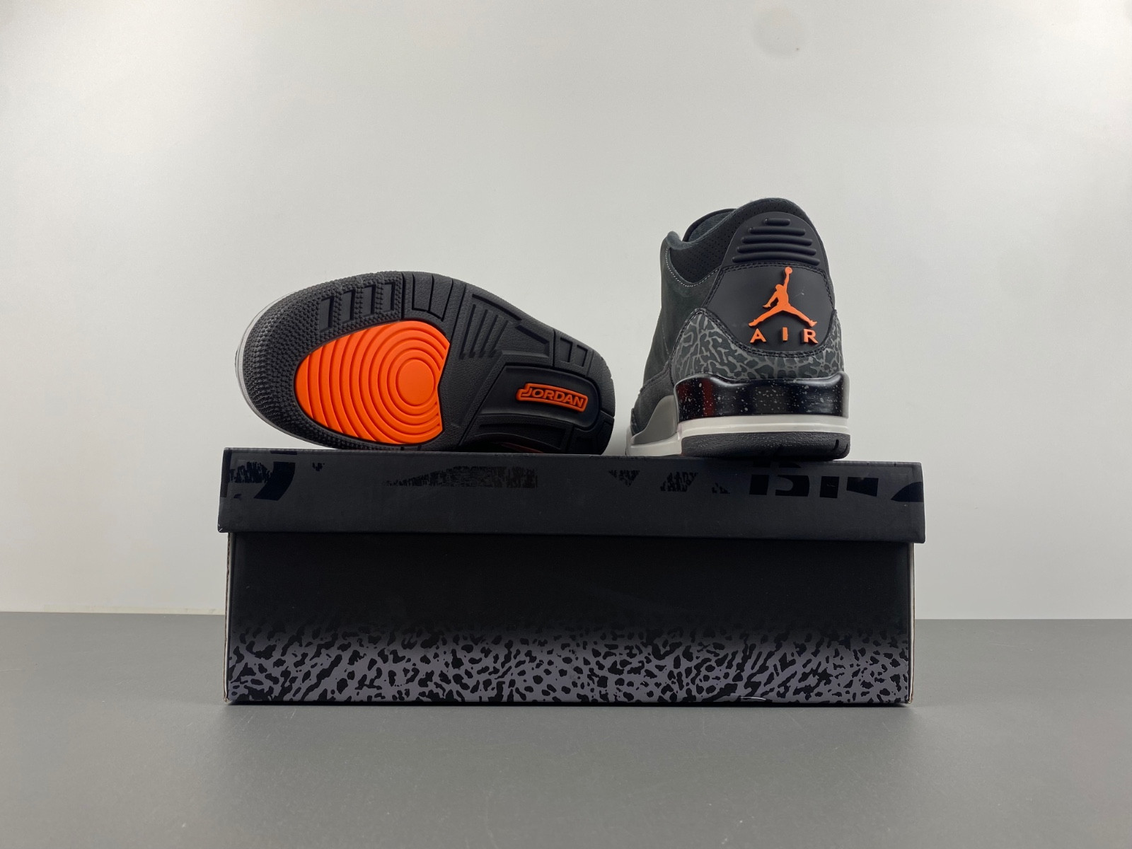 air jordan 3 “fear” ct8532-080
