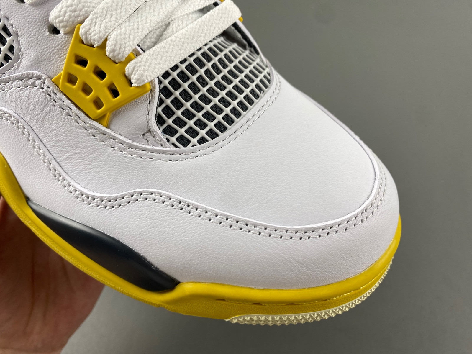 air jordan 4 womens "vivid sulfur" aq9129-101