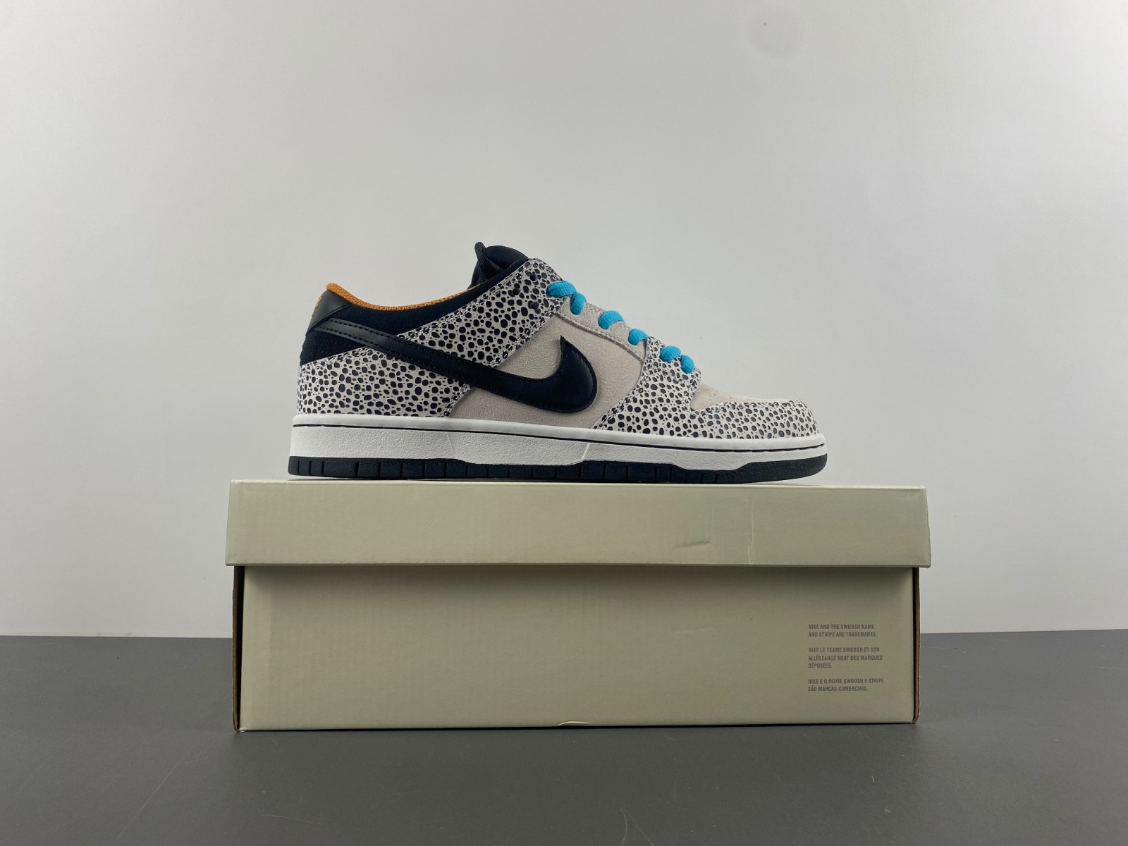 nike sb dunk low safari olympics fz1233-002