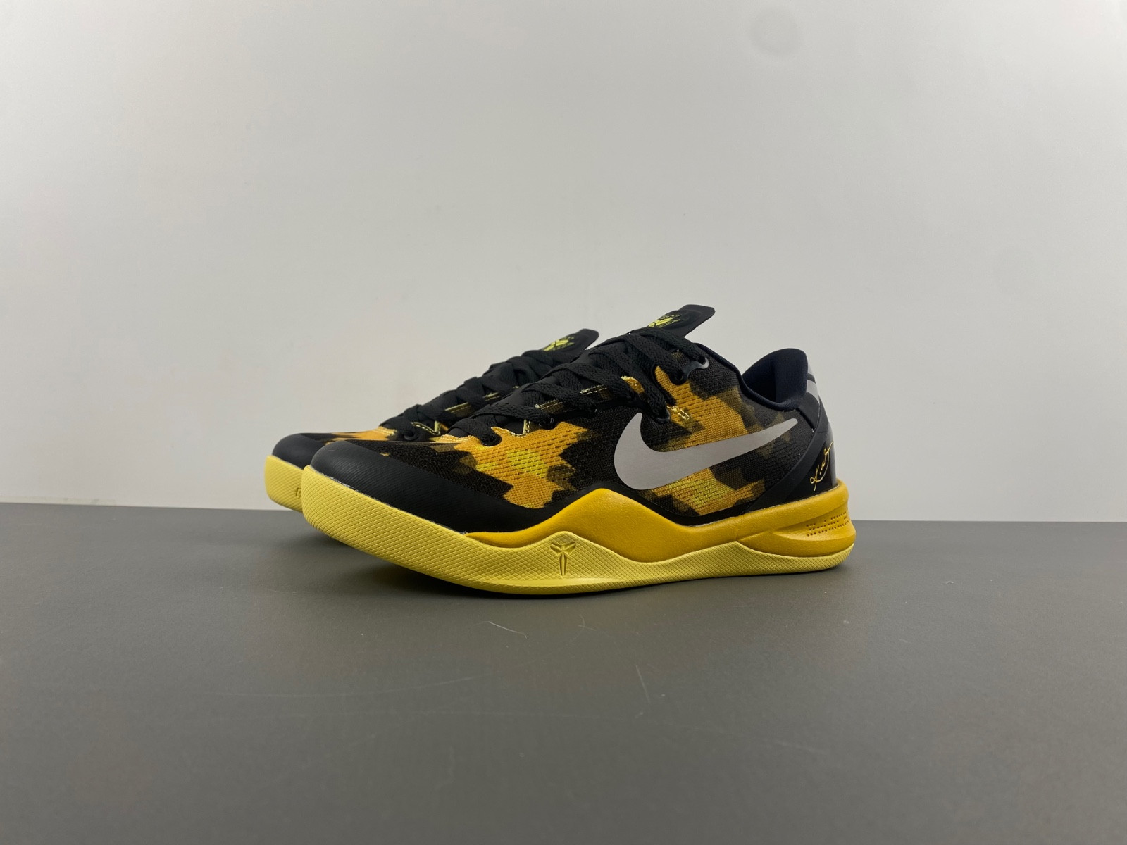 nike kobe 8 xdr ''black yellow'' 555286-077