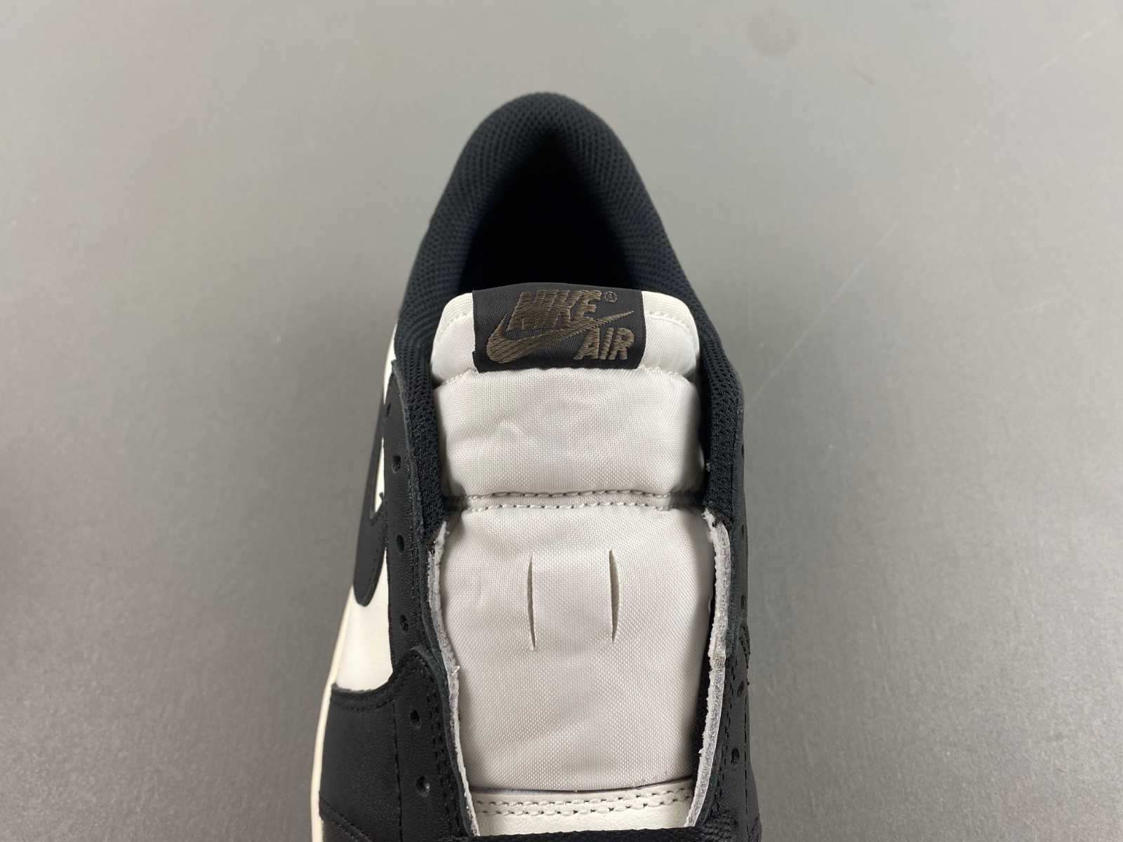 air jordan 1 low og mocha palomino cz0790-102