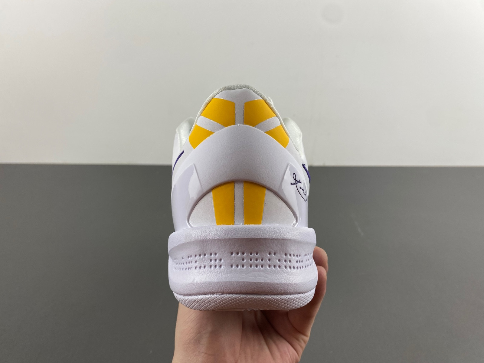 nike kobe 8 protro lakers home hf9550-100