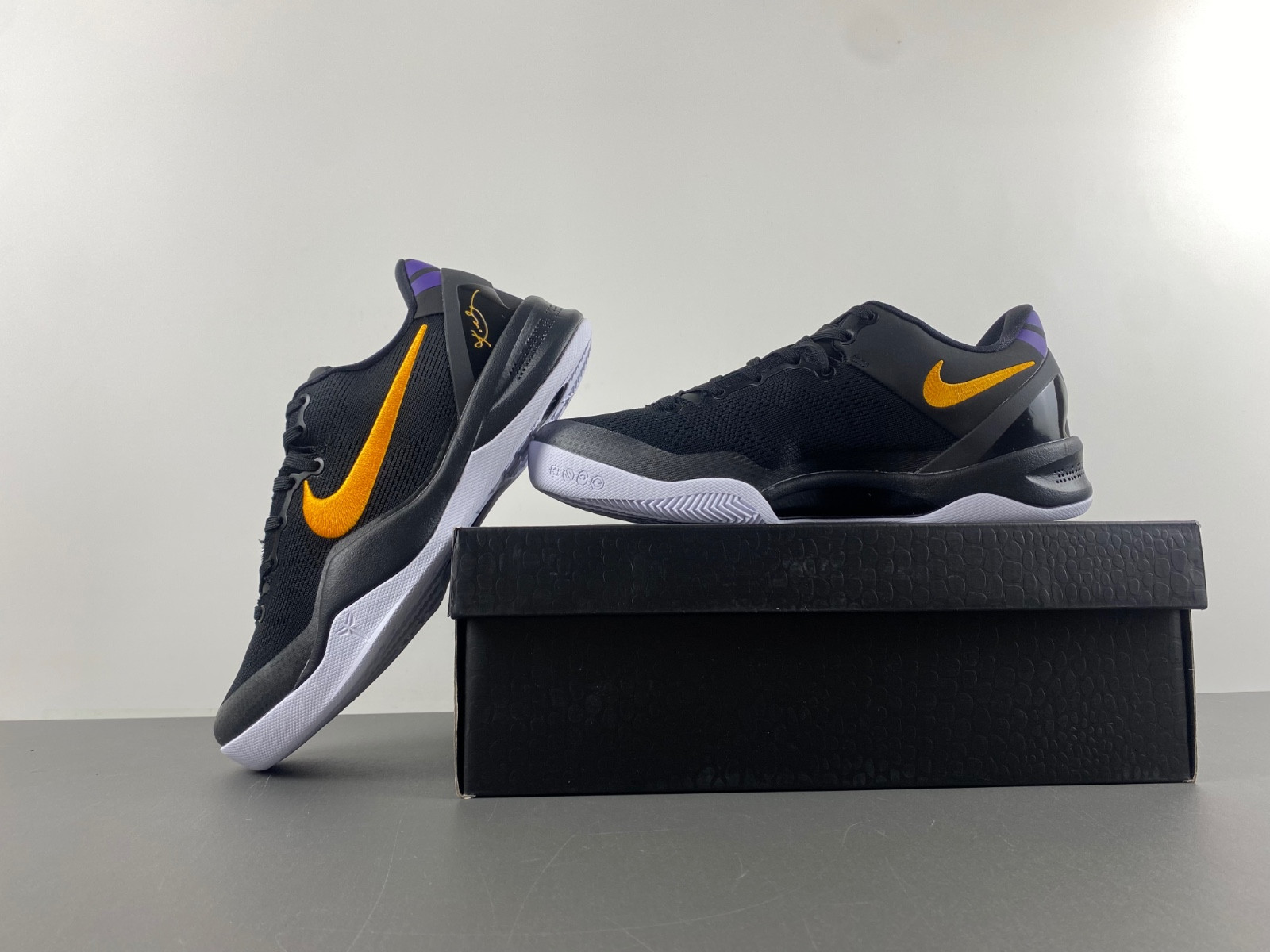 nike kobe 8 protro black university gold hf9550-001