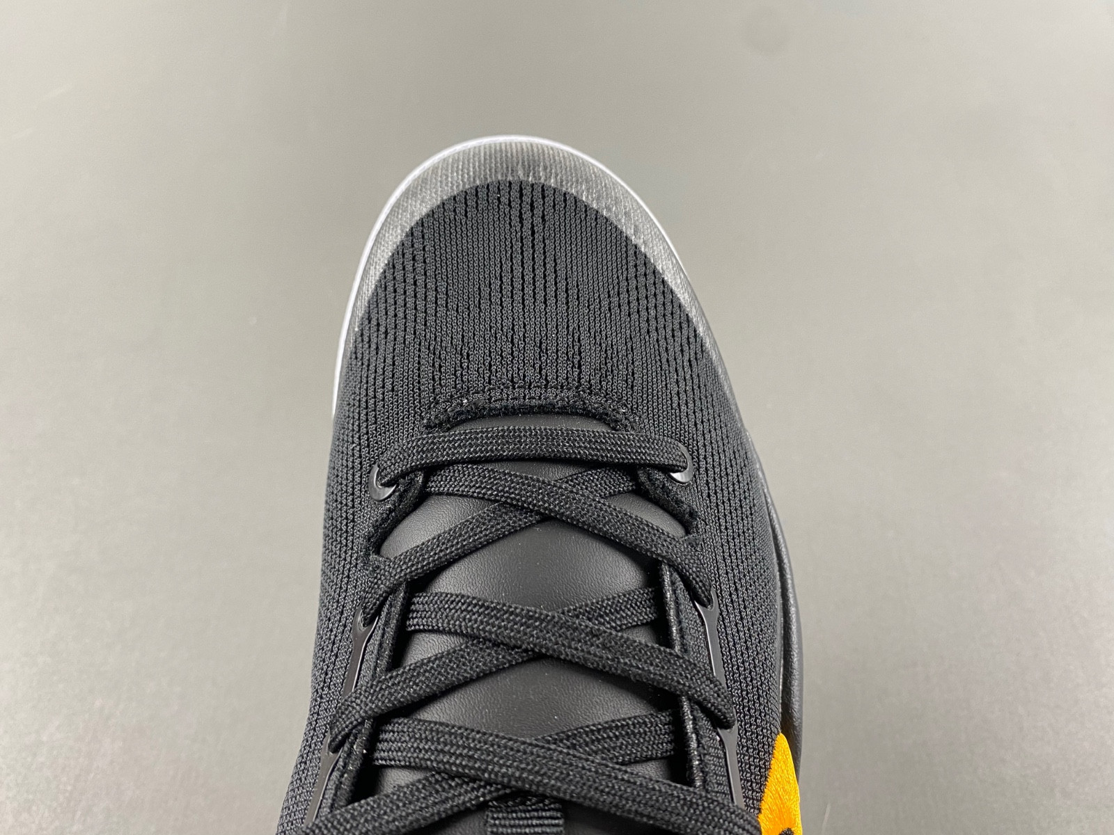 nike kobe 8 protro black university gold hf9550-001