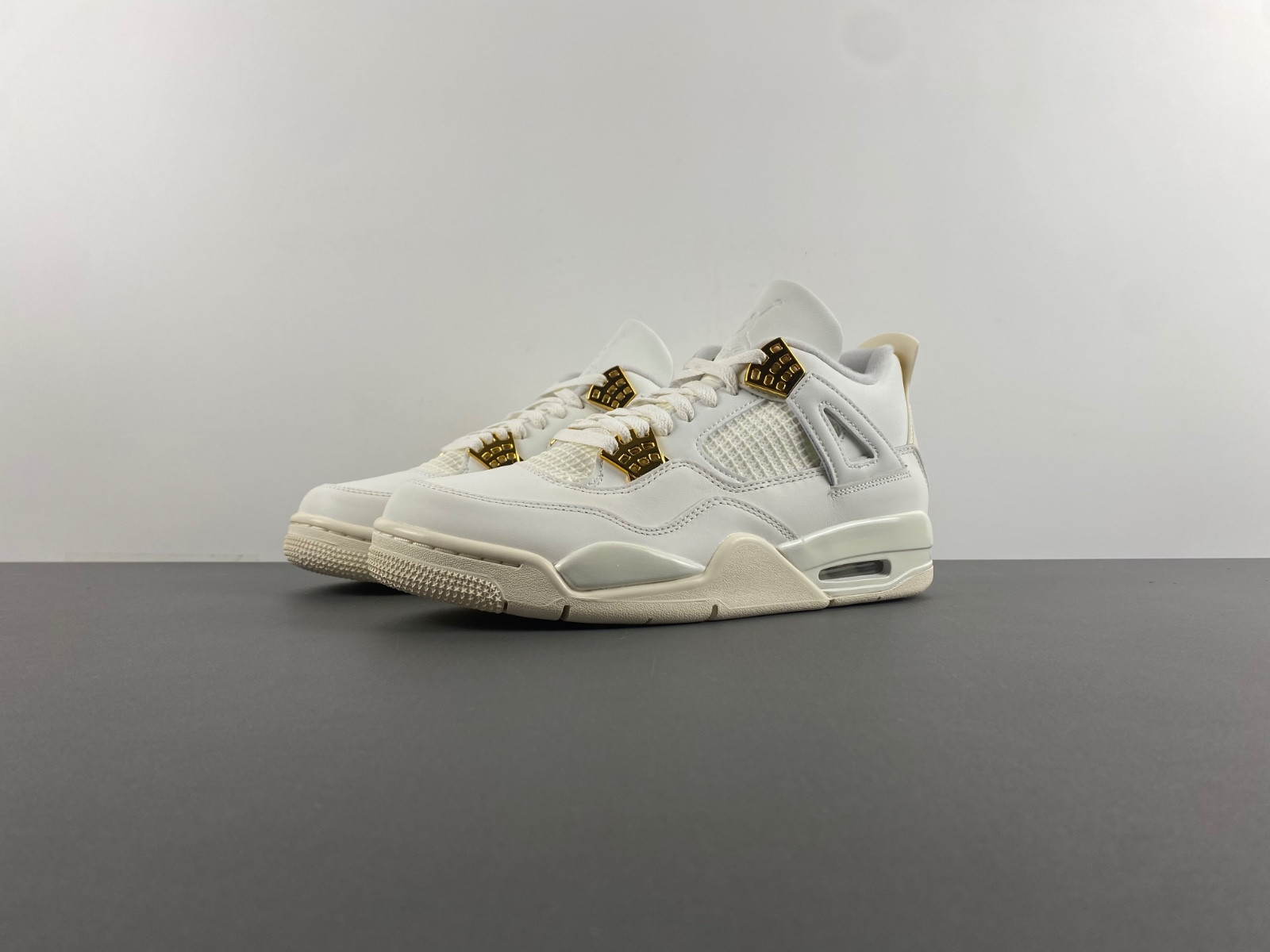 air jordan 4 sail aq9129-170