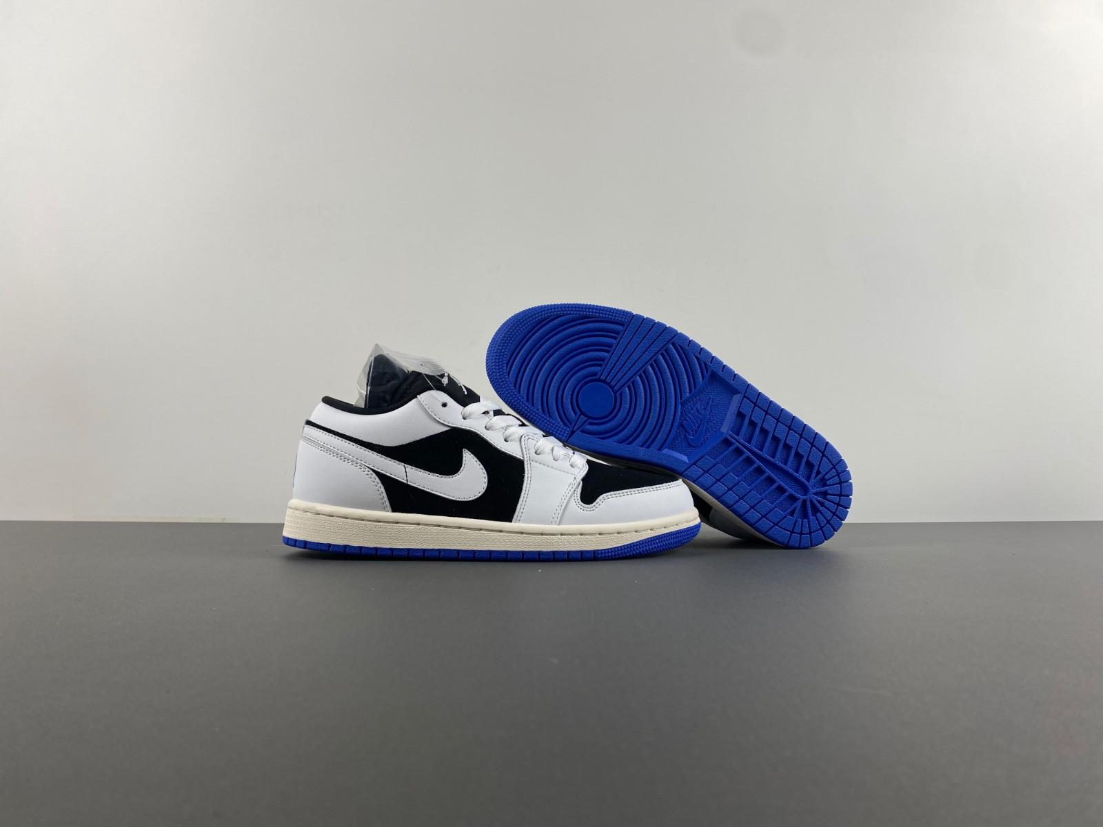 jordan 1 low quai 54 (2024) men