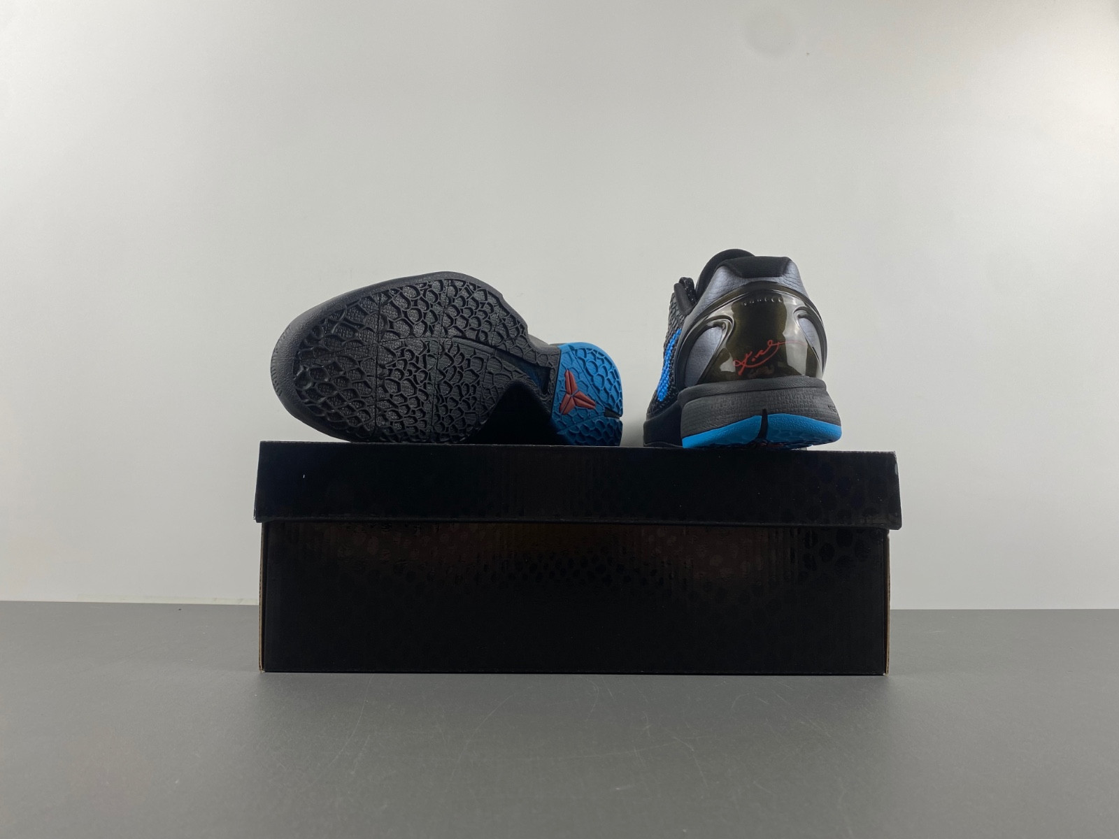 nike kobe 6 dark knight 429659 016