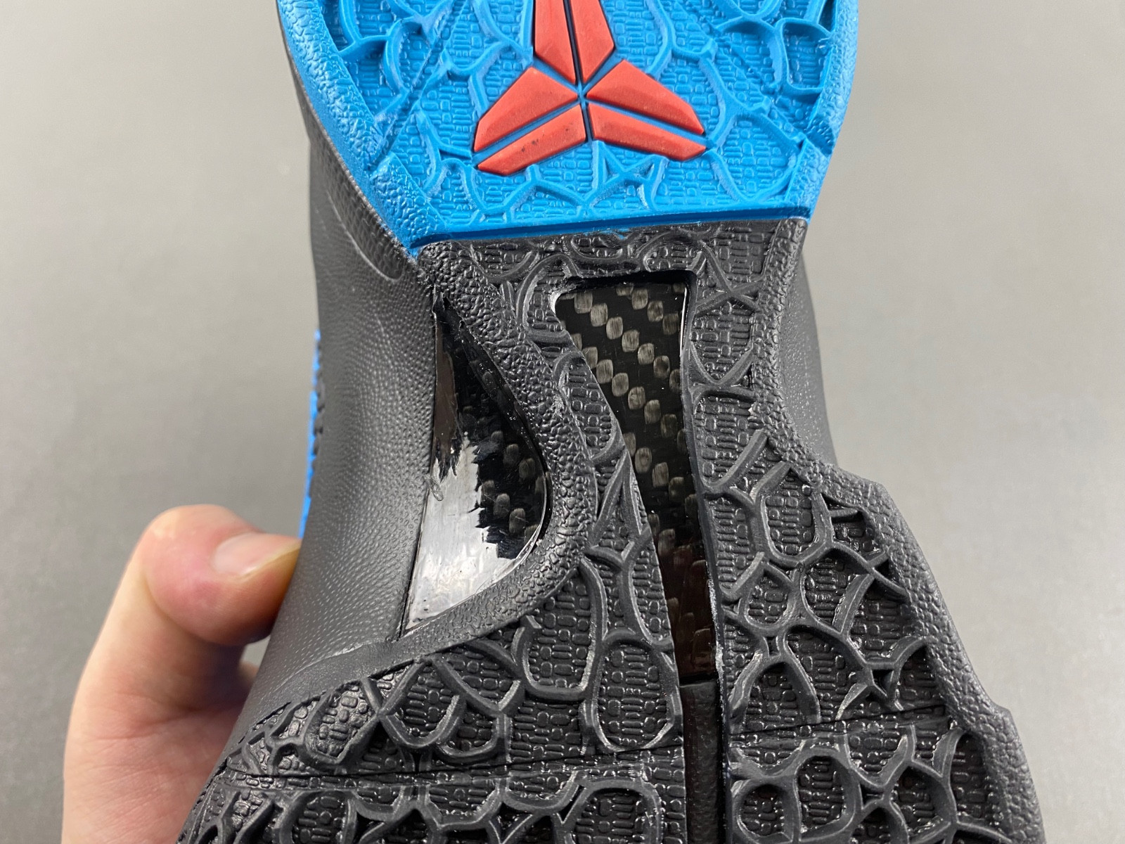 nike kobe 6 dark knight 429659 016