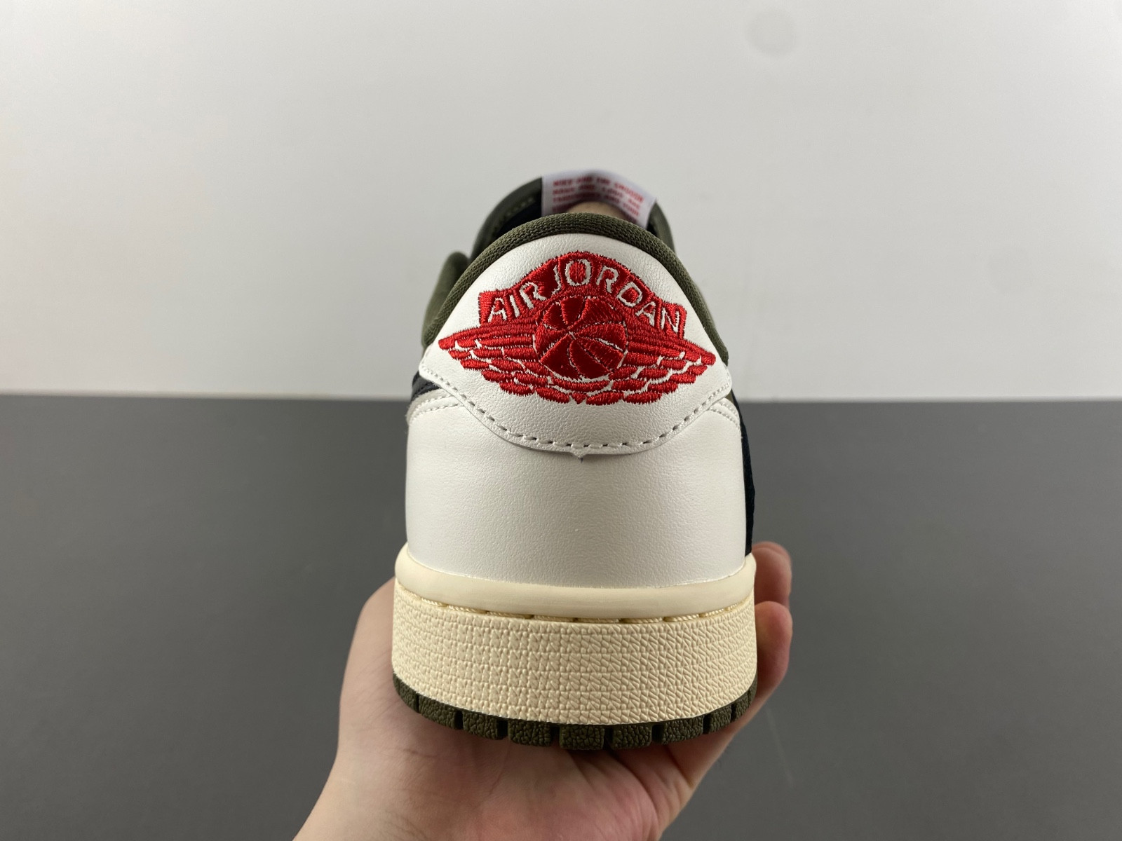 travis scott air jordan 1 low og olive dm7866-200