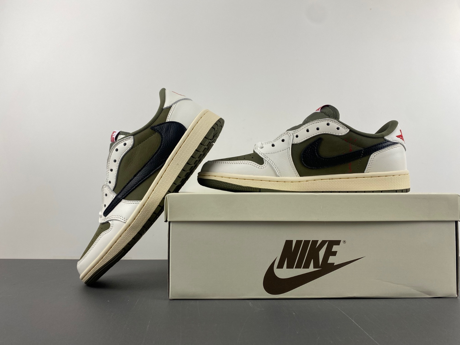 travis scott air jordan 1 low og olive dm7866-200