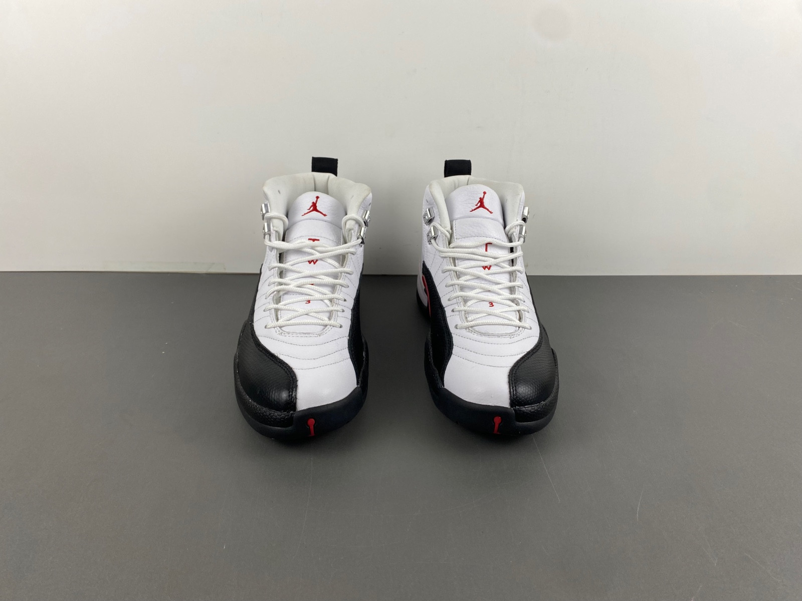 air jordan 12 red taxi ct8013-162