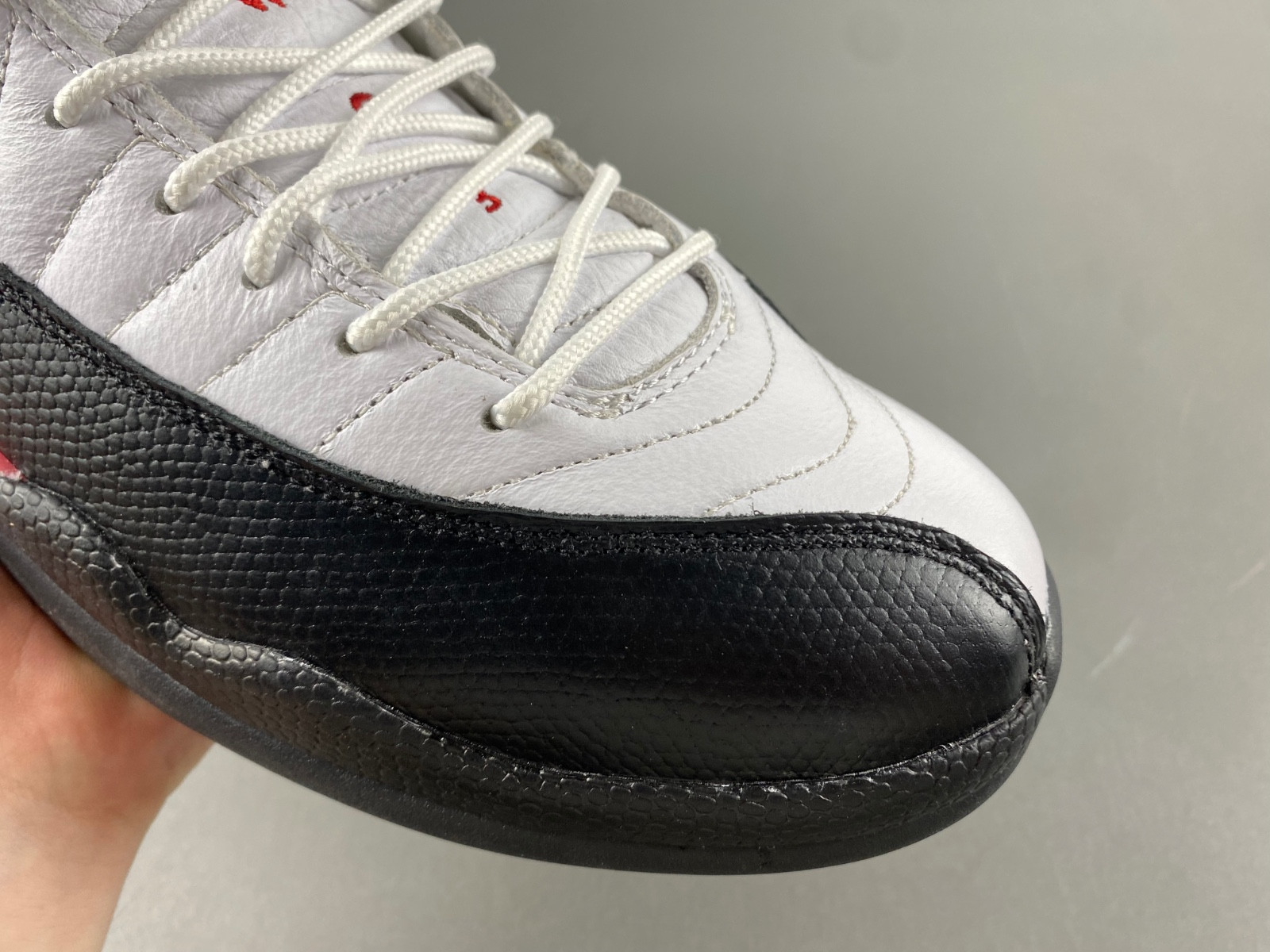 air jordan 12 red taxi ct8013-162