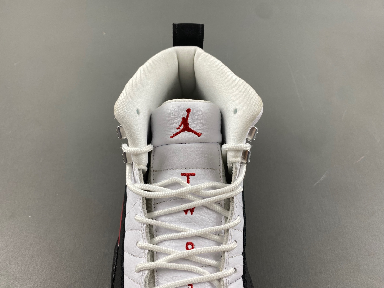 air jordan 12 red taxi ct8013-162