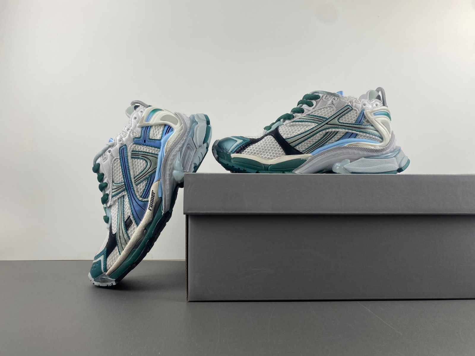 Ba*len*cia*ga runner sneaker in white/green/blue