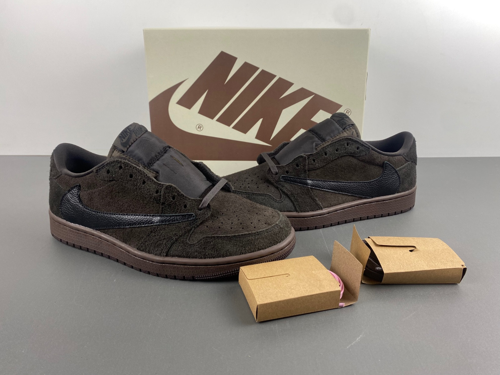 travis scott x air jordan 1 low og velvet brown dm7866-202