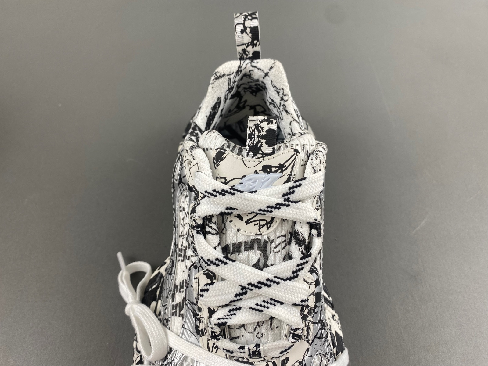 Ba*len*cia*ga 3xl extreme graffiti sneaker in white/black