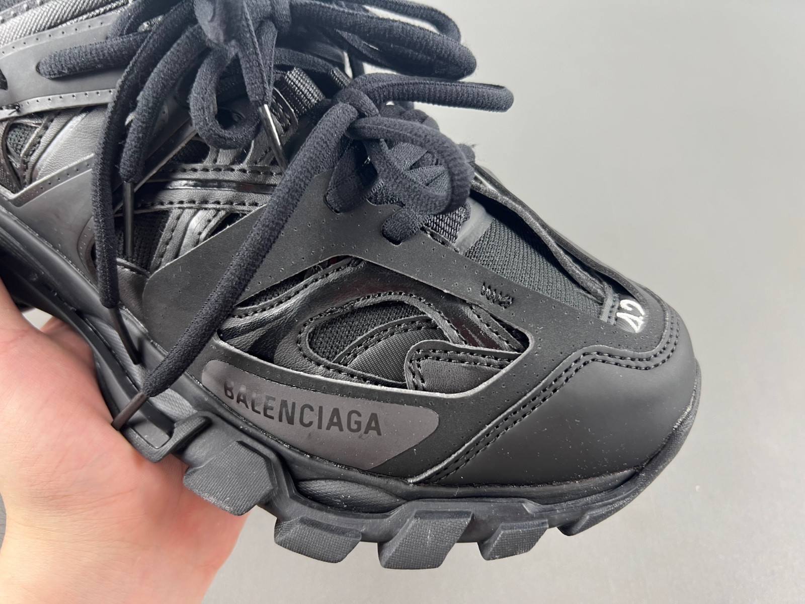 Ba*len*cia*ga black sport shoes 