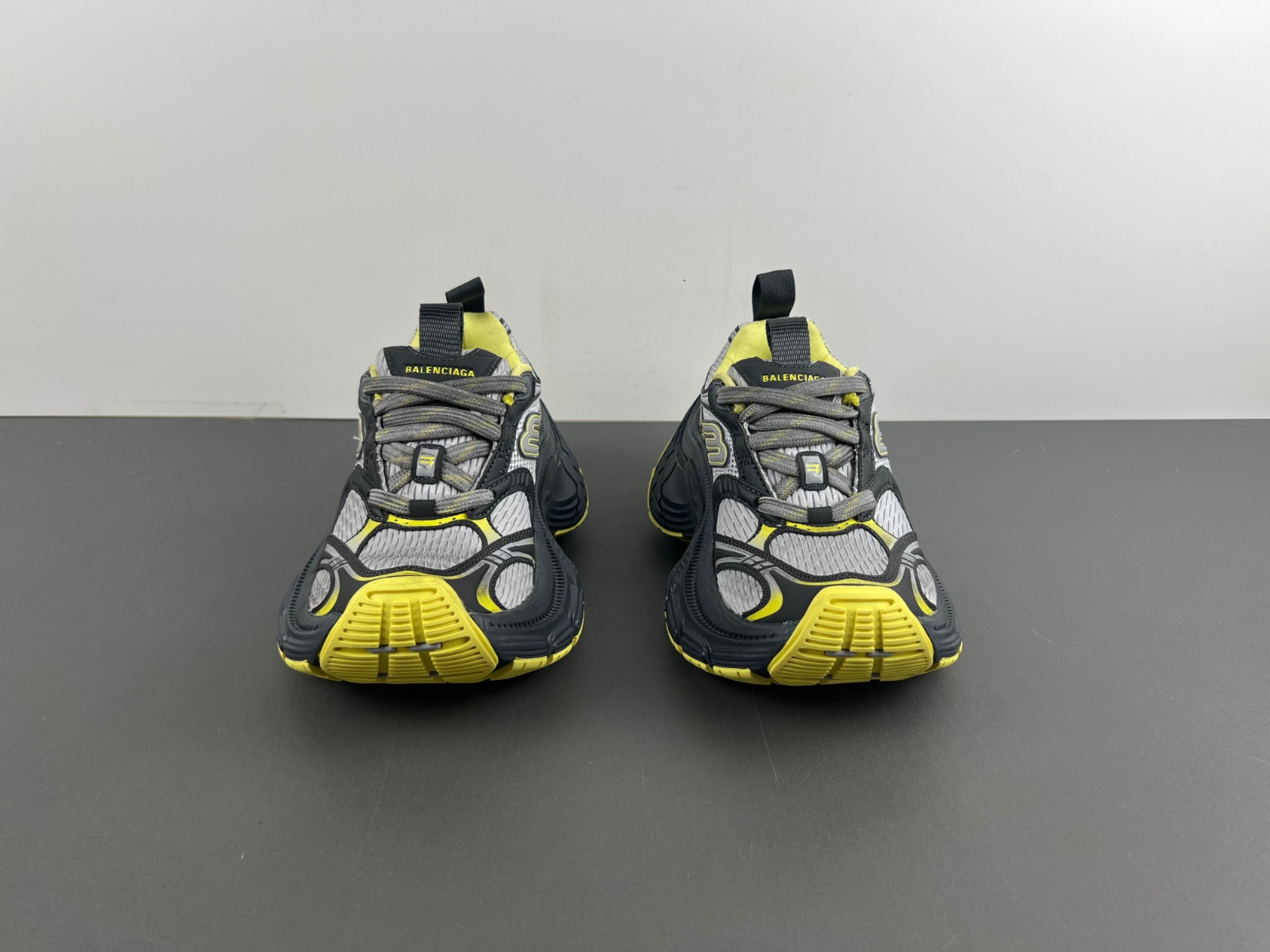 Ba*len*cia*ga 10xl sneaker in grey/yellow
