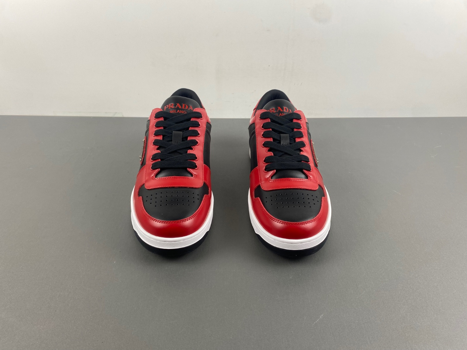 pra downtown leather sneakers