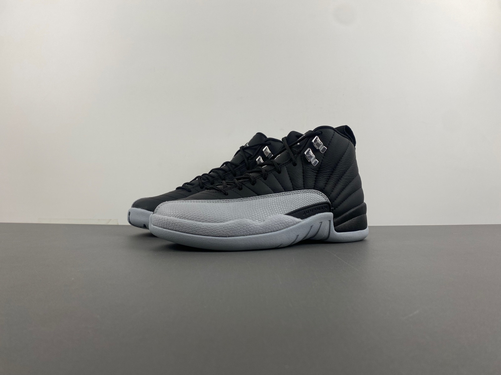 air jordan 12 black wolf grey - sep 2024 - ct8013-010