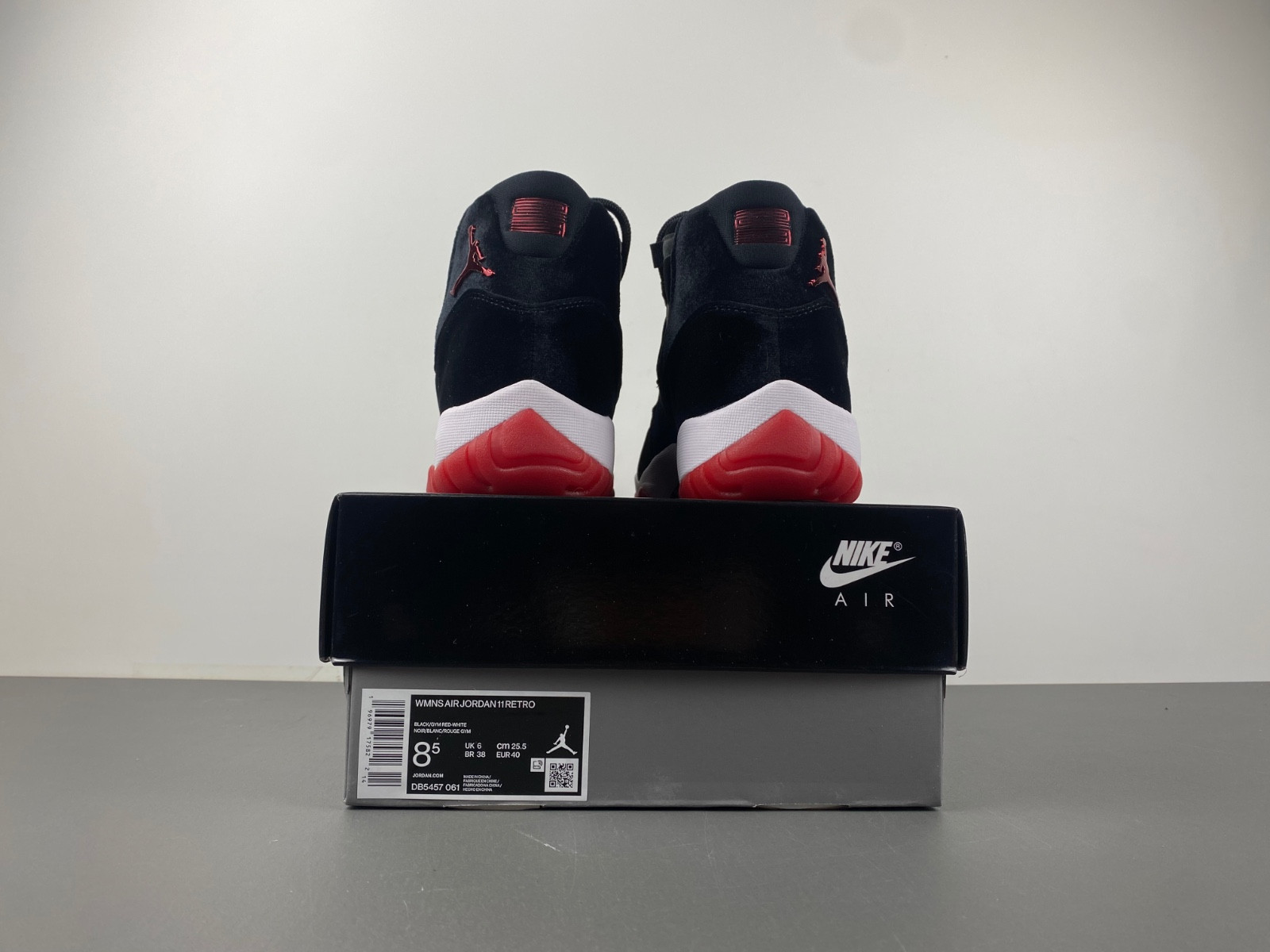 air jordan 11 “bred velvet” db5457-061