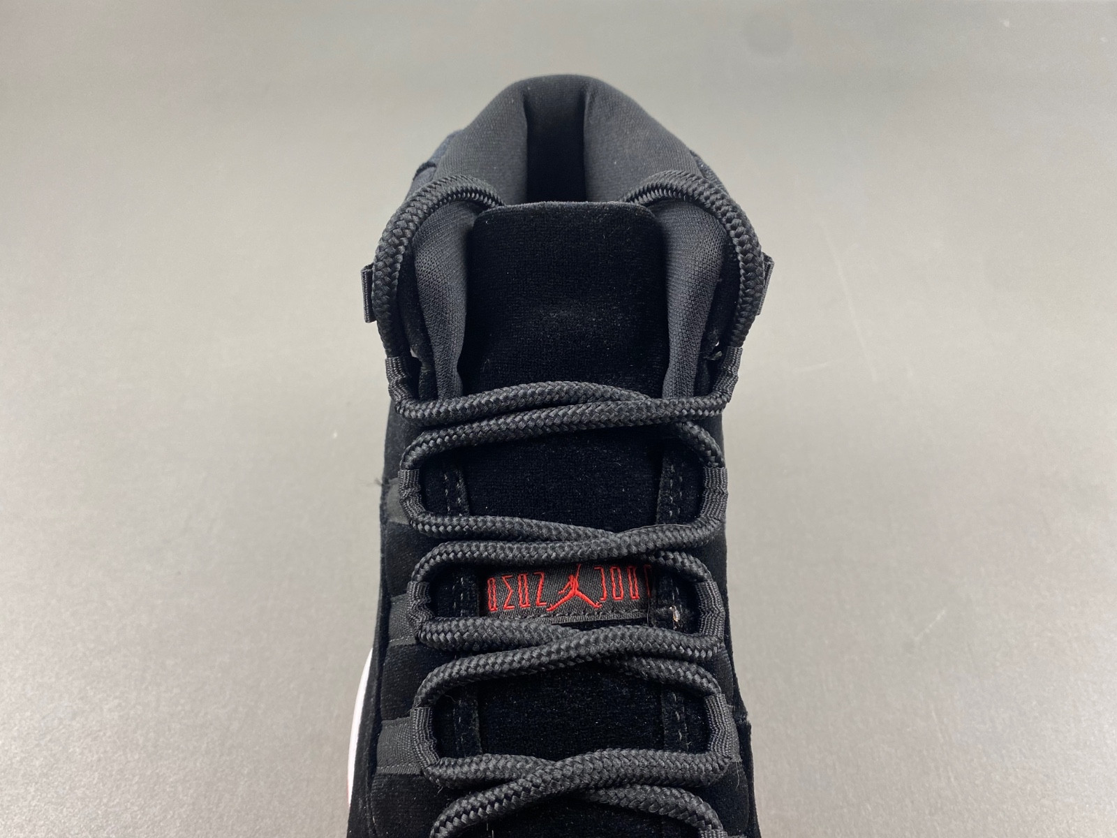 air jordan 11 “bred velvet” db5457-061