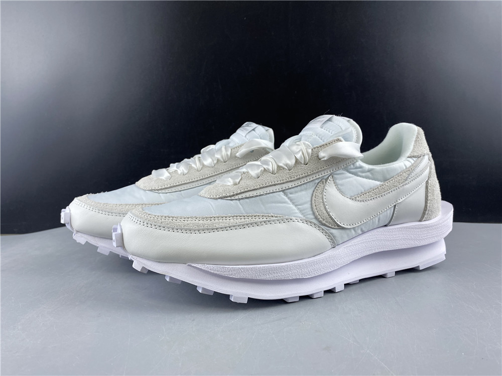 sacai x nike lvd waffle bv0073-101
