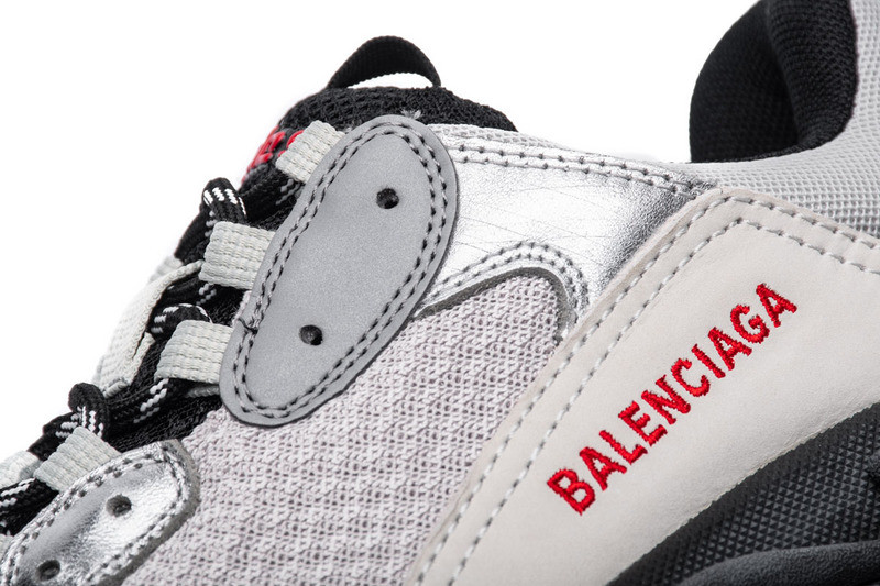 Ba*len*cia*ga triple s sliver